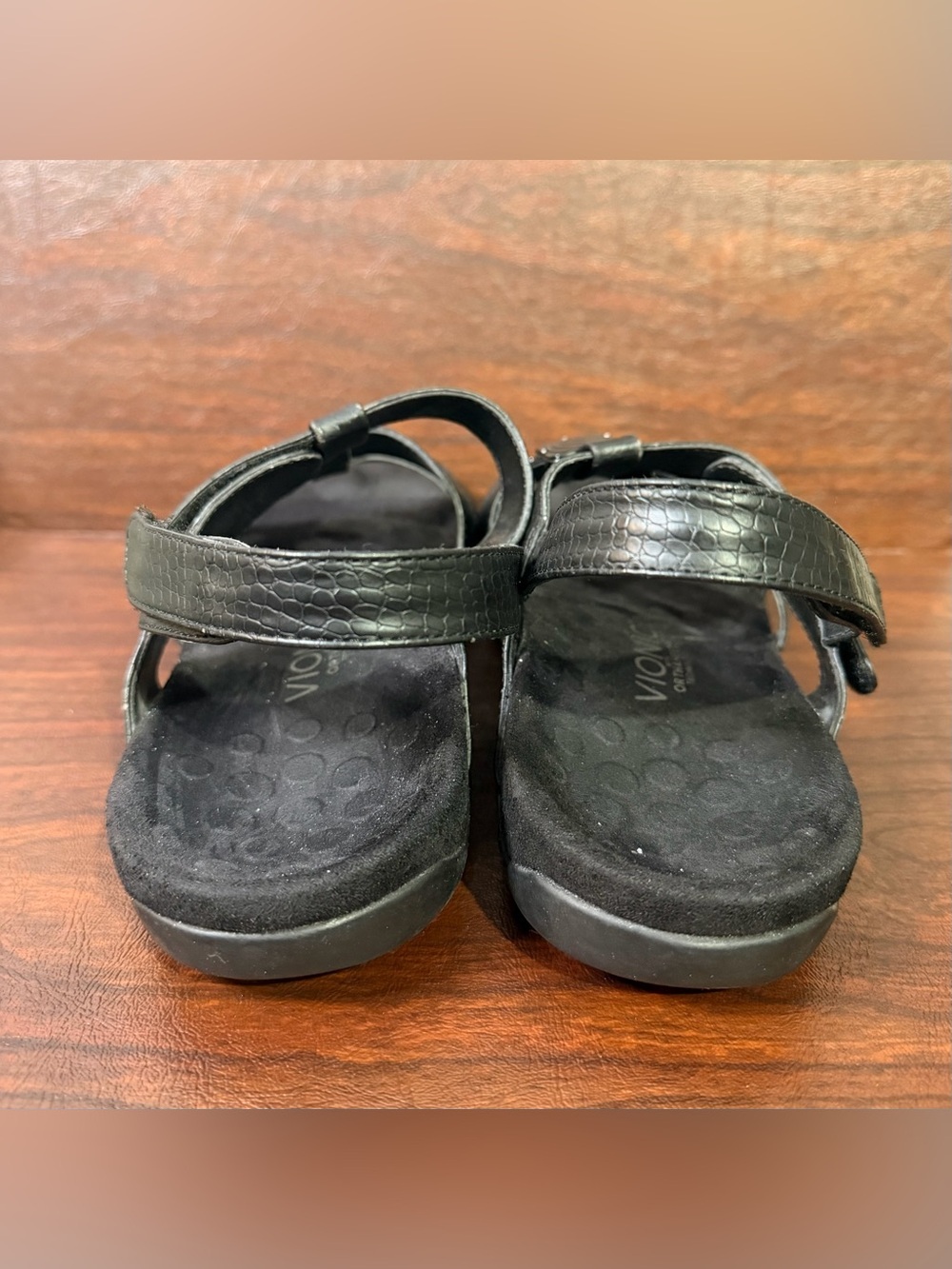 Vionic Women’s Sandals Black Strappy Comfort Slip On With Orthaheel Tech Size 11 - Picture 6 of 9